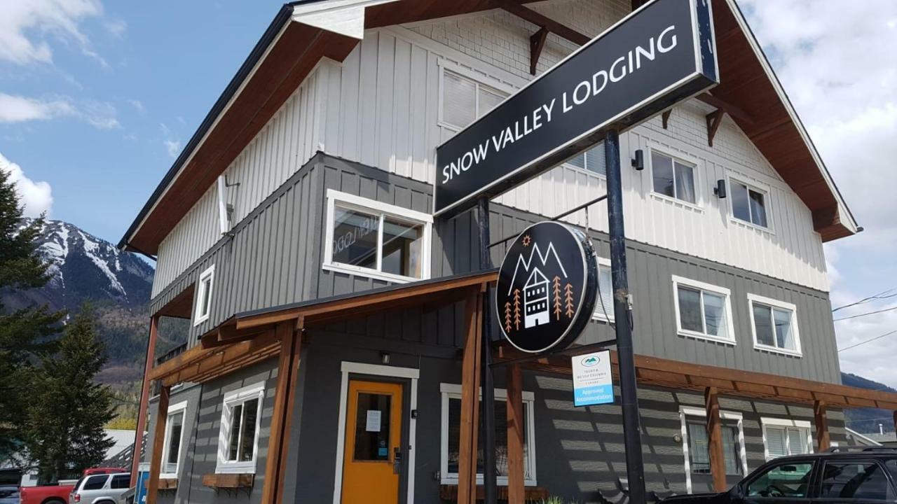 Tiny Homes By Snow Valley Lodging Fernie Εξωτερικό φωτογραφία